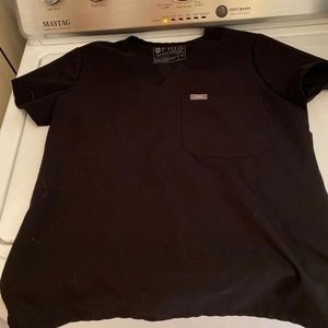 Figs xs scrub top black